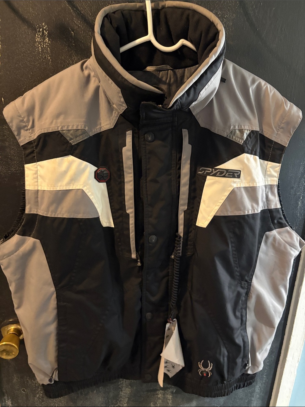 Vintage Spyder Men's Black, Gray & White Insulated Vest